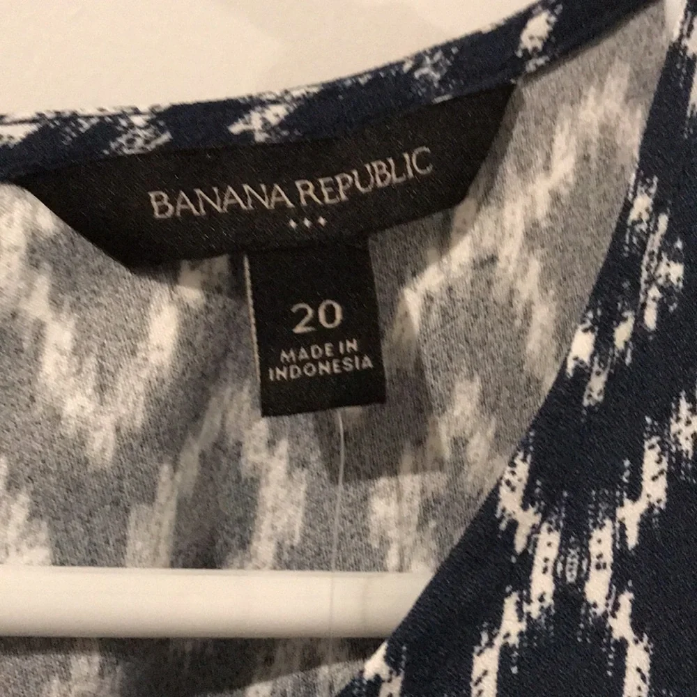 Banana Republic sleeveless ikat romper - NWT Womens size 20